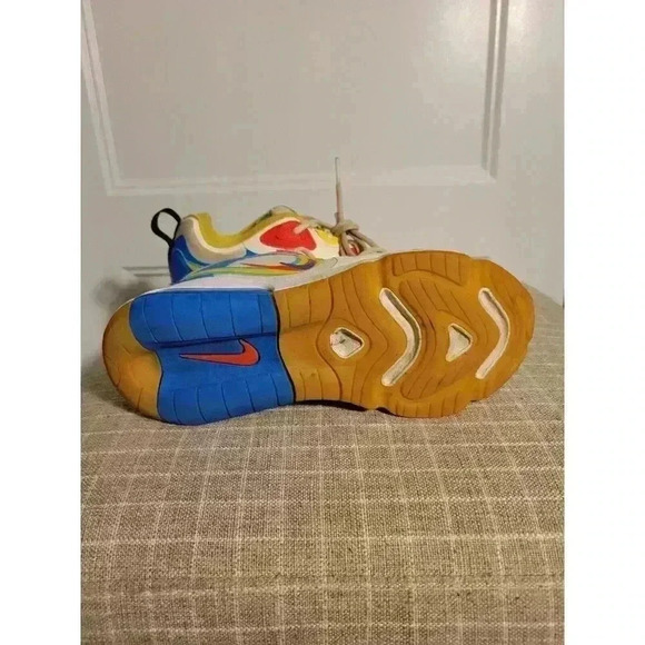 Nike Air Max 200 “Legend of Her” Women’s 7 With Keychain! - Picture 5 of 10